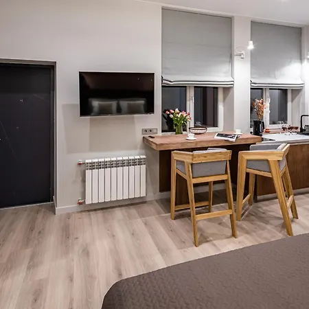 Montenel Apartel Lviv