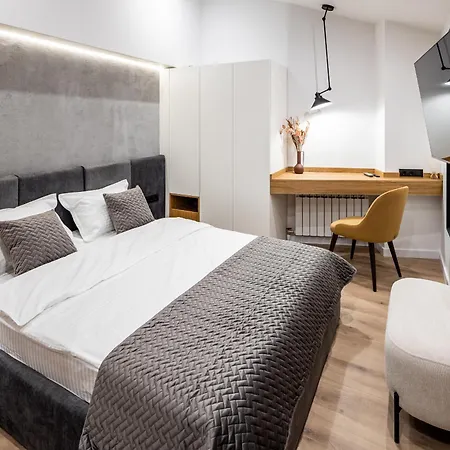 Montenel Apartel Aparthotel Lviv