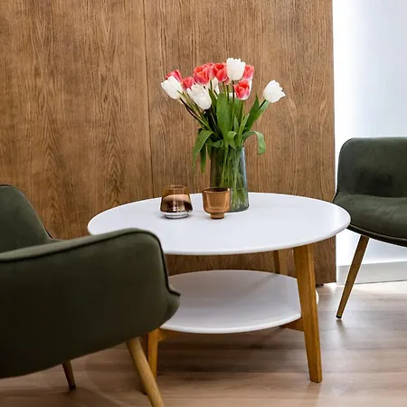 Montenel Apartel מלון דירות 3*