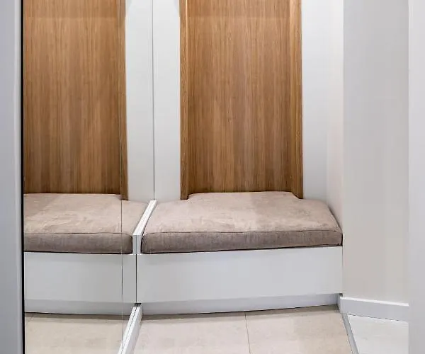 מלון דירות Montenel Apartel