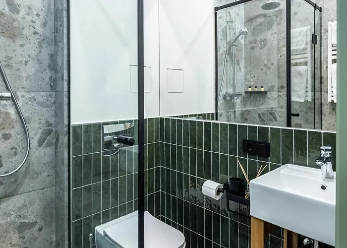 Montenel Apartel מלון דירות