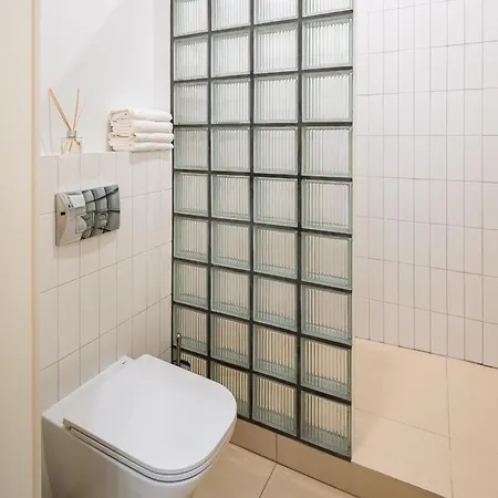 Montenel Apartel Apart Otel Lviv