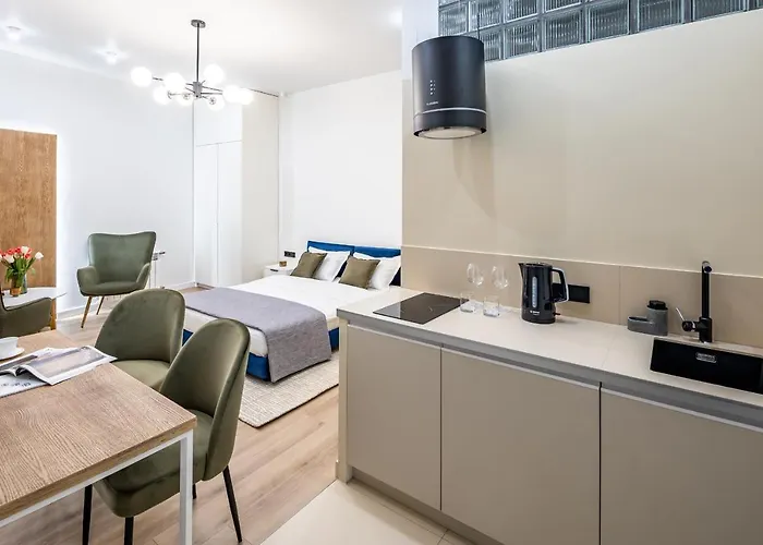 Montenel Apartel Hotel apartamentowy 3*