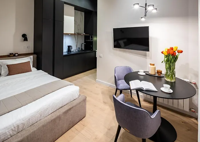 Hotel apartamentowy Montenel Apartel