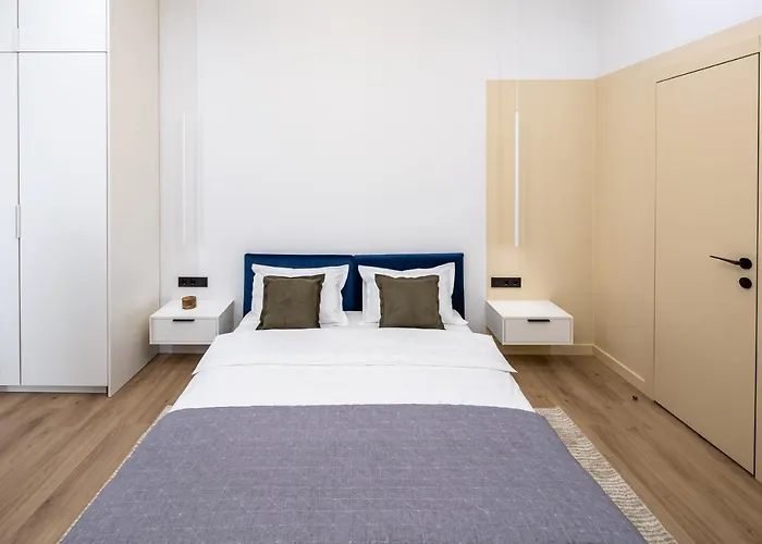 Montenel Apartel Hotel apartamentowy Lwów