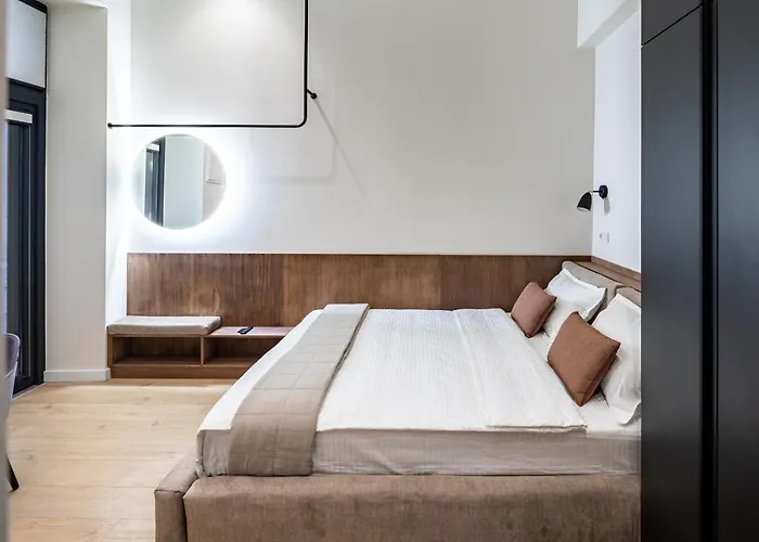 Montenel Apartel 3* Lviv